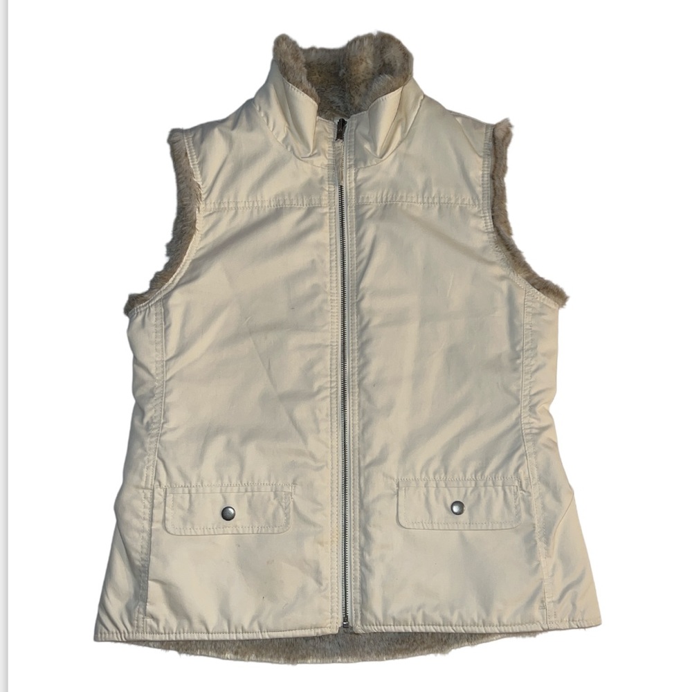 Gap Reversible Vest